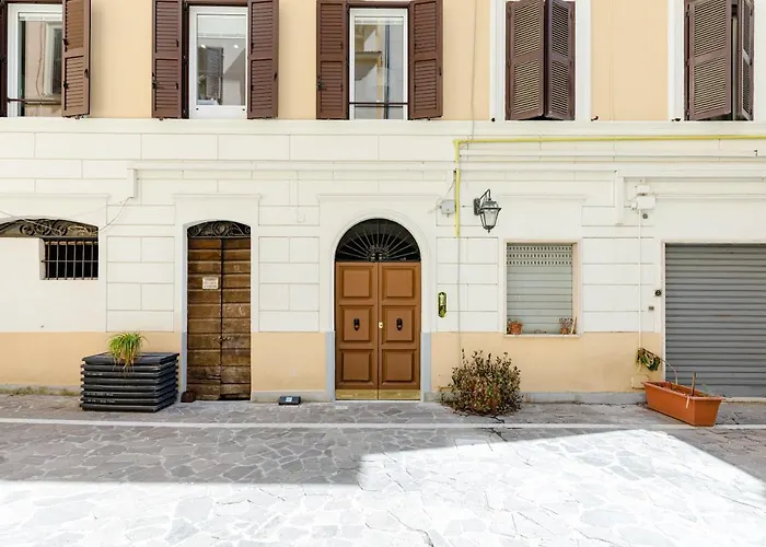 Cavour Luxury